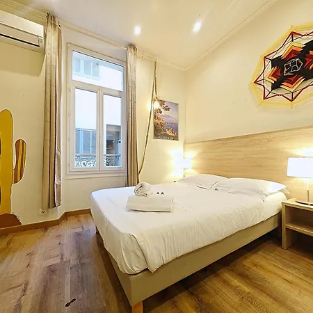 Viva Riviera - 19 Rue Des Frères Pradignac * Cannes