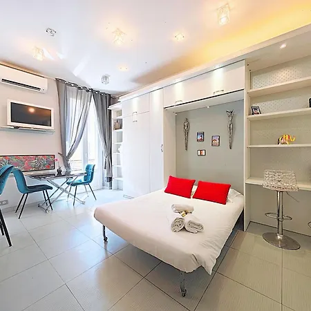 Viva Riviera - 19 Rue Des Freres Pradignac